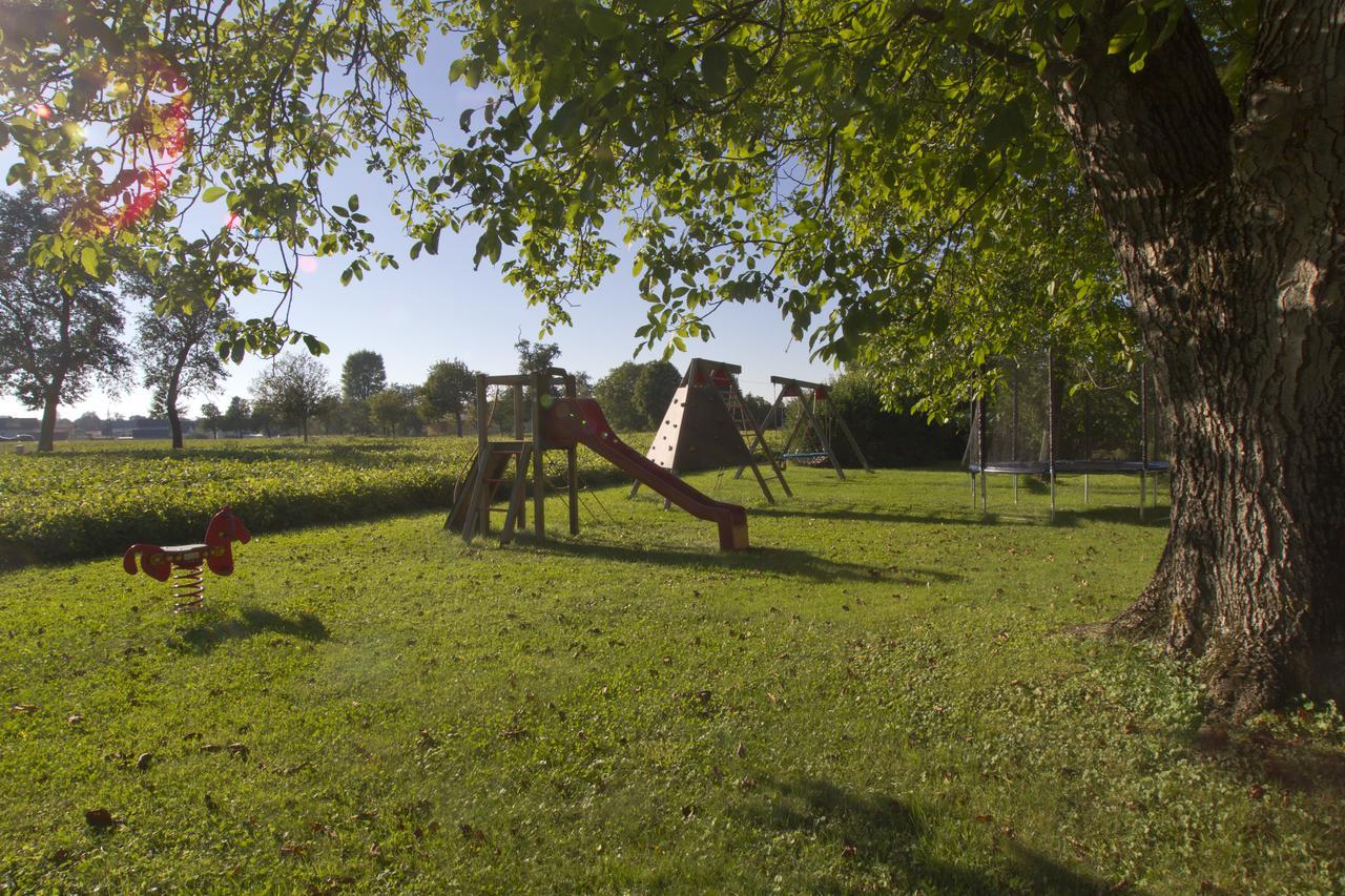 Fruehstueckspension Herzog Zu Laah Ansfelden Exterior photo